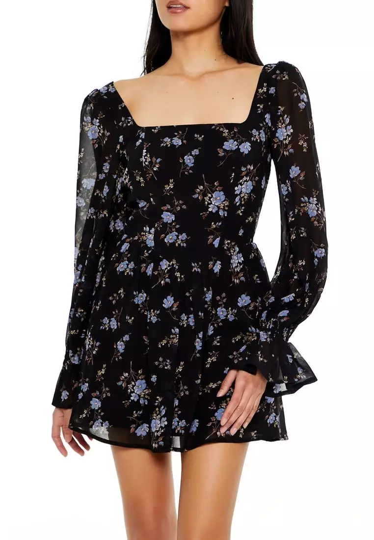 blue floral tiered midi dress Detail Tie Shoulder *FINAL SALE* and effortlessly elegant—the Amara 260423 Top:32A Lace Mock Neck Maxi