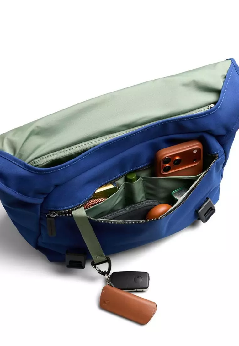 Bellroy Classic Messenger - Indigo