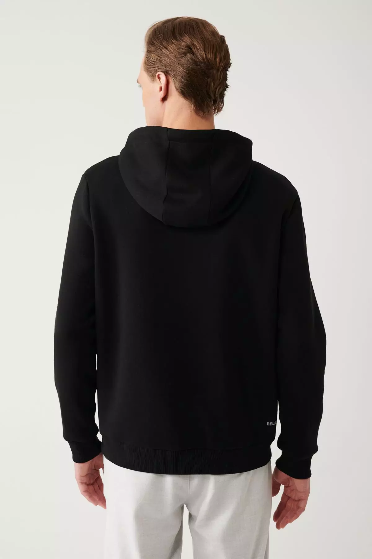 【8/26-31発送期限】(応レビig)(ハ✖️2連厚紙装飾あり✖️2)m Buy Avva Men's Black Hooded 3 Thread Raised Chest Printed