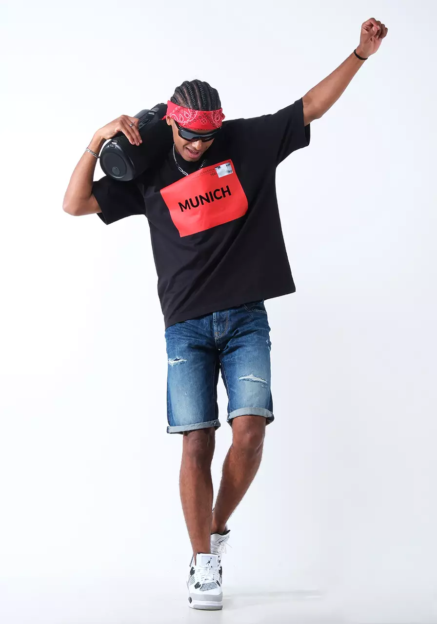 Kaos Pria Boxy Rhone Black