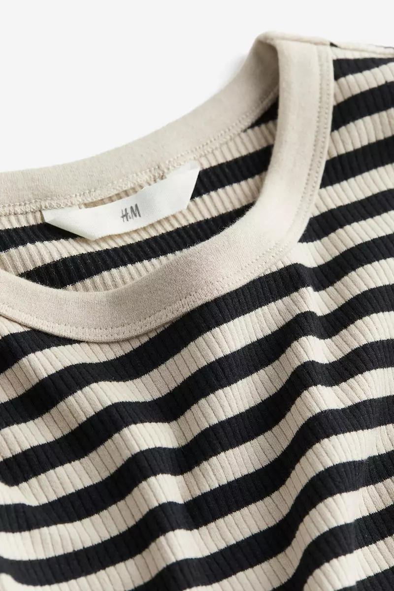 Ribbed jersey top
