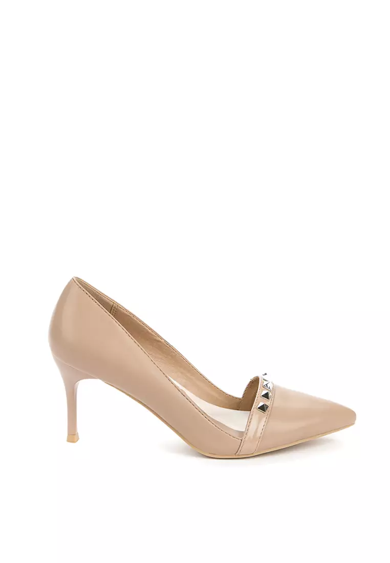 Discount on Betsy  shoes - SKU: Araminta Studded Pump Heels
