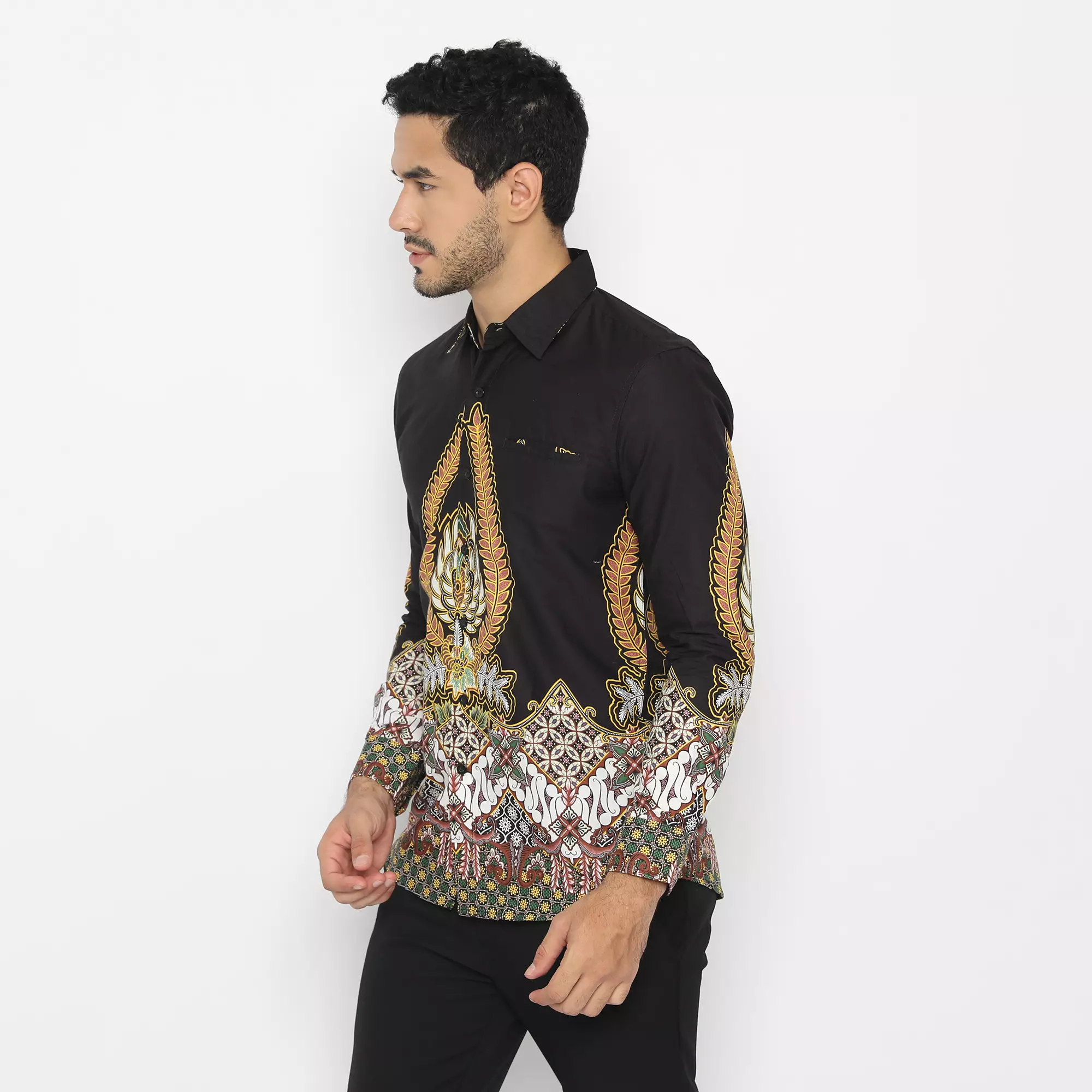 Platini Kemeja Batik Pria Lengan Panjang Hitam Katun 36024