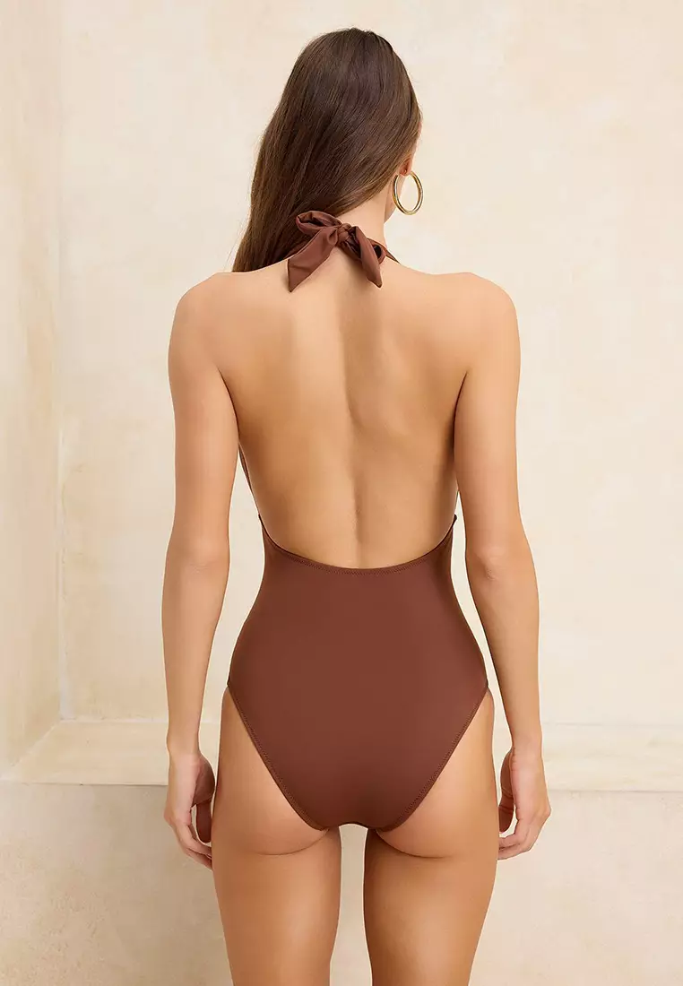 Brown Cast Iron Accessory Covered With Chloro- & Water-Resistant Long-Lasting Lycra ® Xtralife Swimsuit Tbess26Ma1