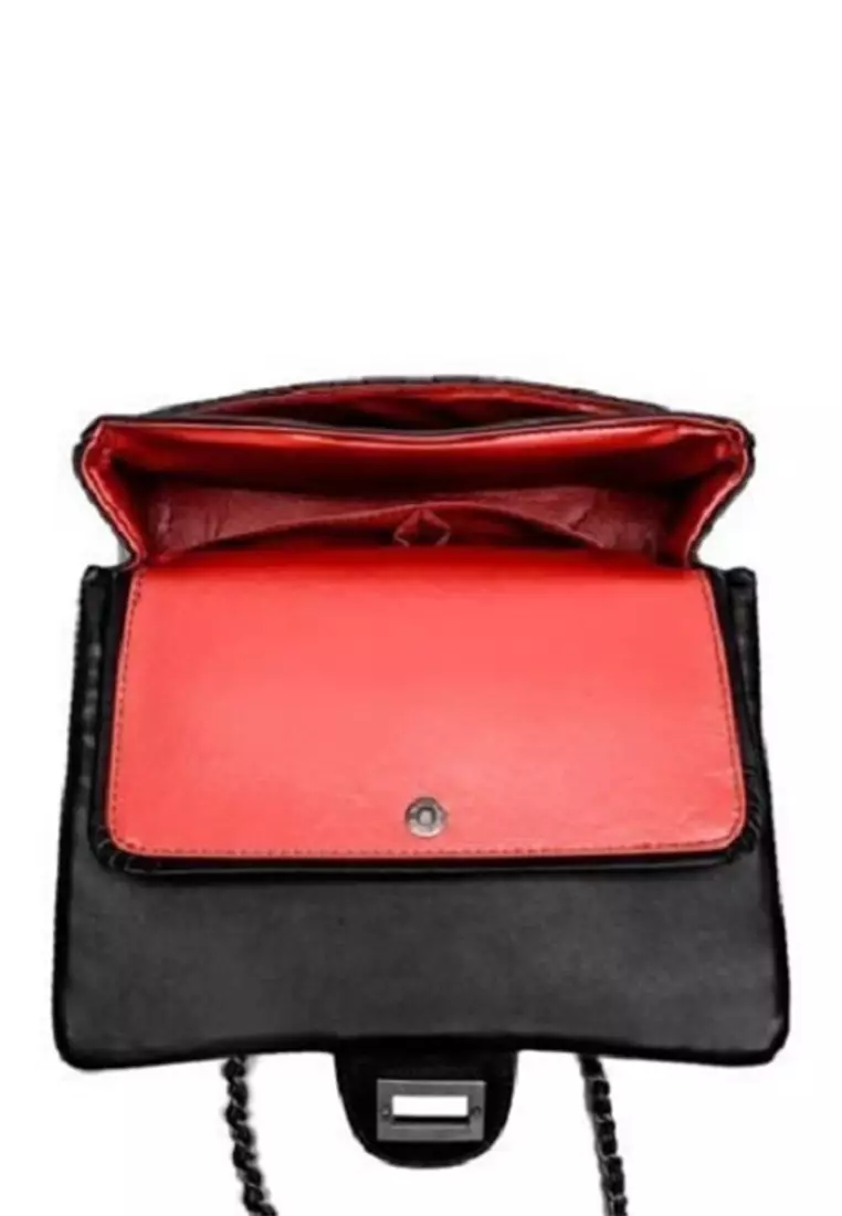 Vedlyn Chantika tas selempang tali rantai