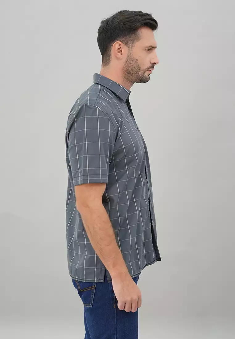 LGS - Regular Fit - Kemeja Casual Pria - Lengan Pendek - Motif Kotak-Kotak - Warna Variasi
