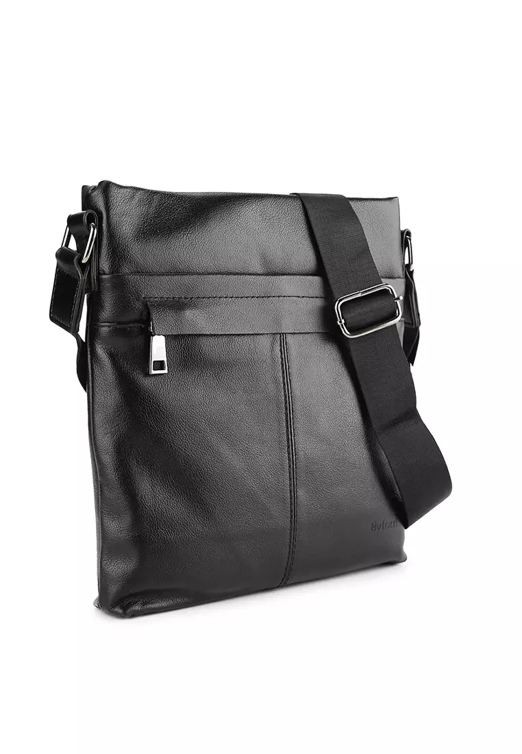 Tas Selempang Pinggang Dengan Desain Dark Tone Untuk Urban Masculine Look