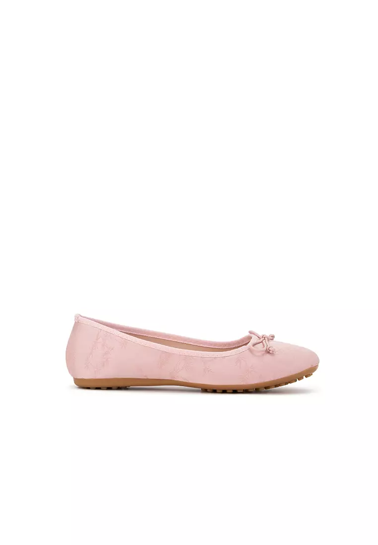 Discount on Nose  shoes - SKU: ORIENTAL PRINT BALLET FLAT