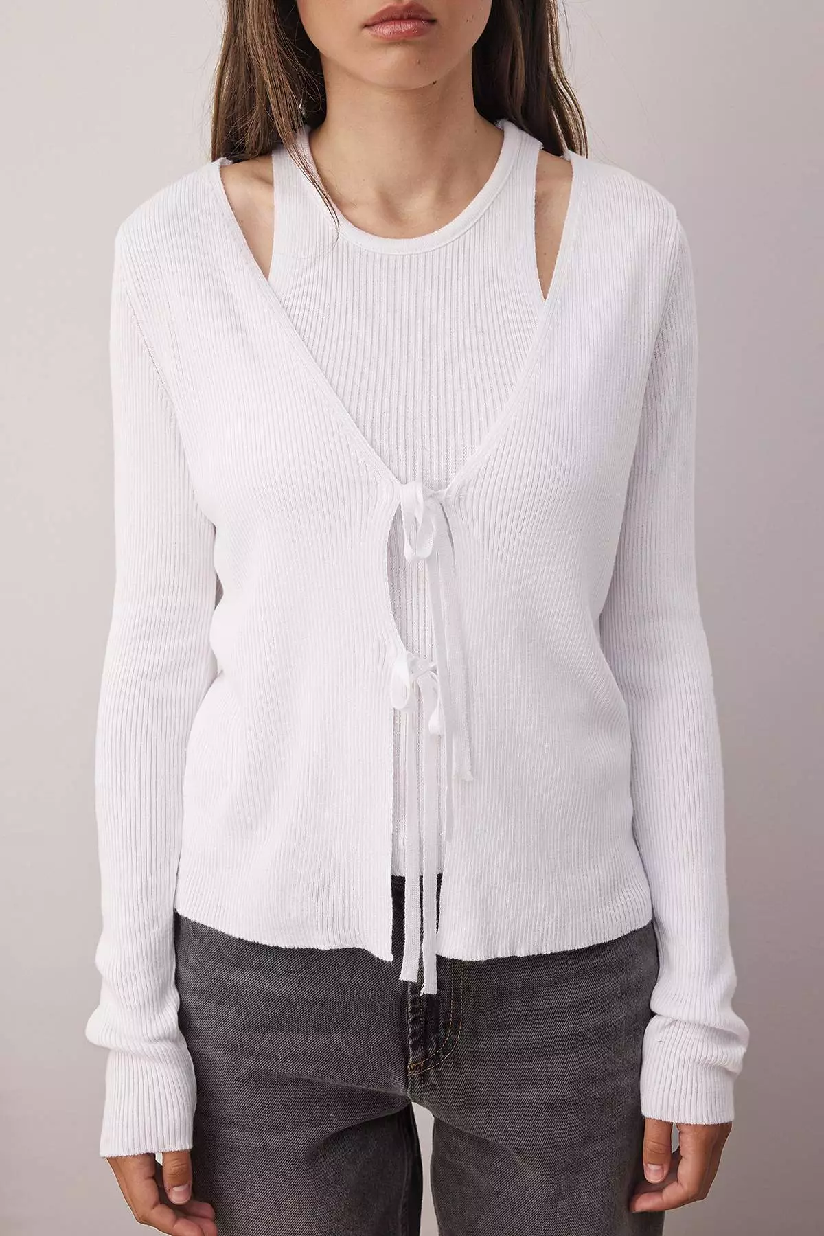 Bone Mercerized Look 2-Piece Knitwear Cardigan-Blouse Set Twoaw26Hi00035