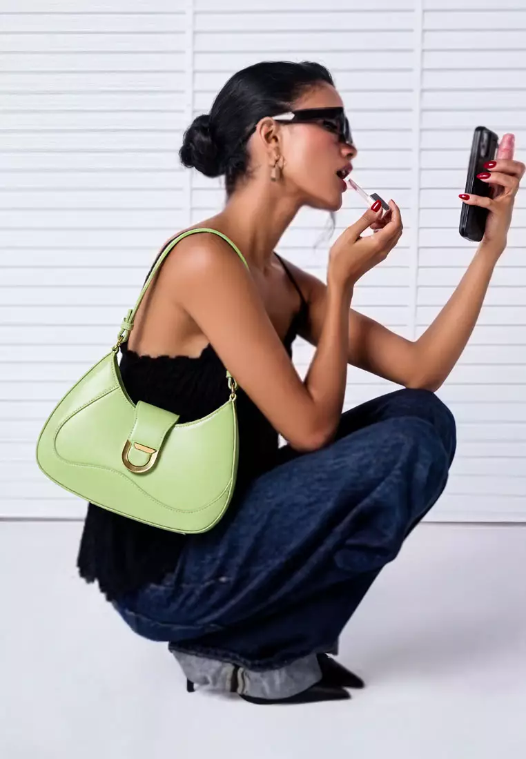 Faux leather Shoulder Bag In Green