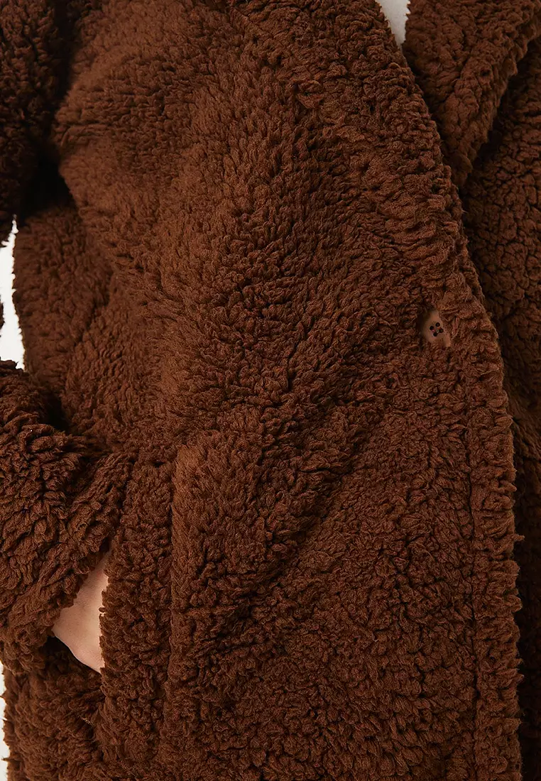 Lapel Plush Coat Firm