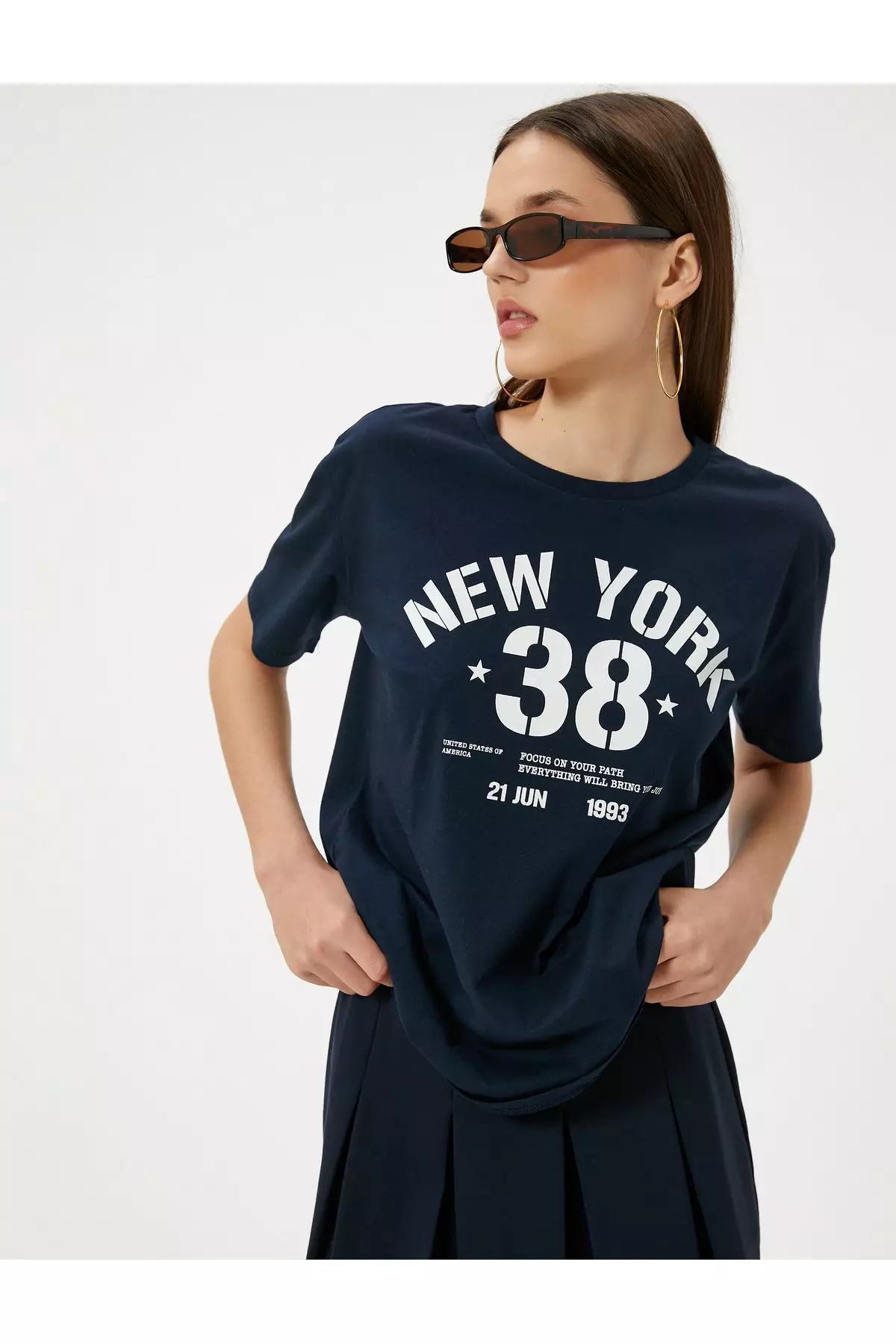 College Printed T-Shirt Comfortable Fit Short Sleeve Crew Neck Cotton