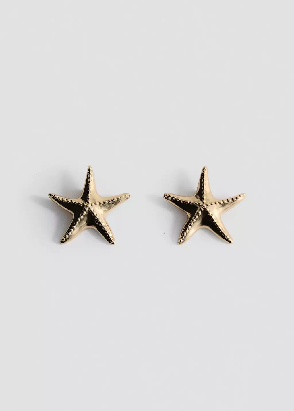 Anting desain bintang