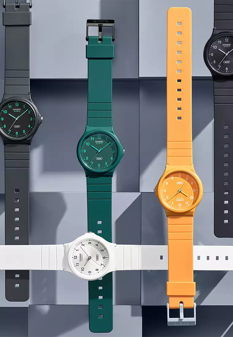 Casio MQ-24B-3B - Jam Tangan Analog Pria - Green Resin Band