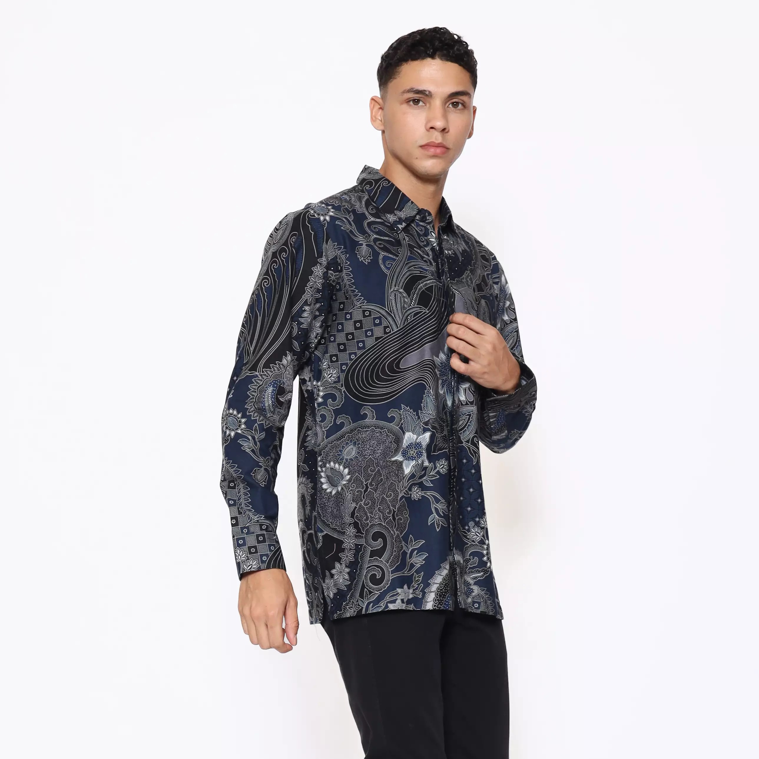 Kemeja Batik Pria - Bhatara Batik Hariz - Atasan Kemeja Batik Lengan Panjang