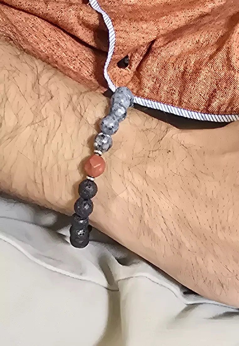 Aksesoris Gelang Pria Lava & Red Agate Center Bracelet Black & Rusty Red
