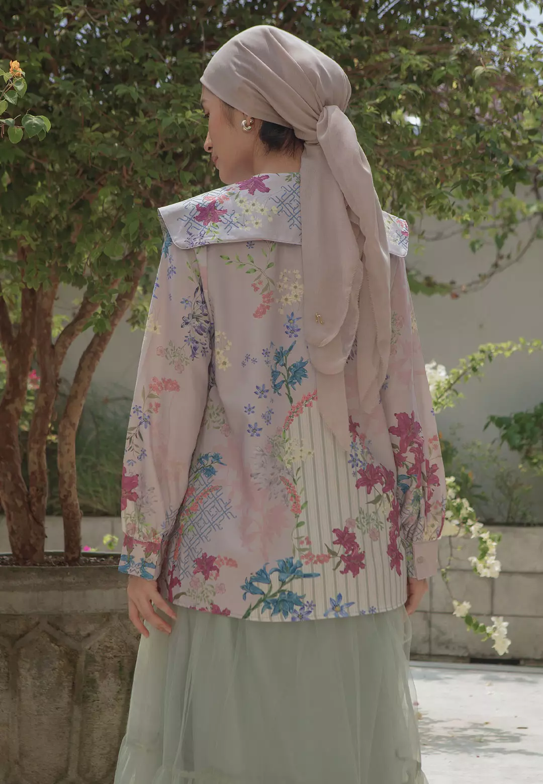 HijabChic Nayara Lavender Bloom Top - Baju Lebaran Floral Lembut Nyaman