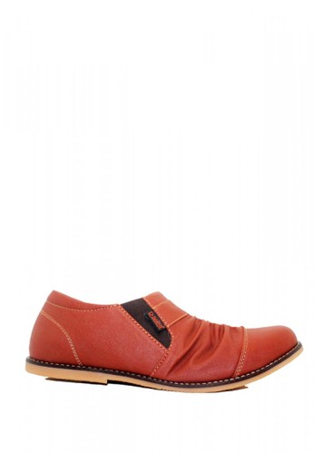 D-Island brown D-Island Shoes Slip On Wrinkle Leather Soft Brown 97DE0SH8094CC8GS_1