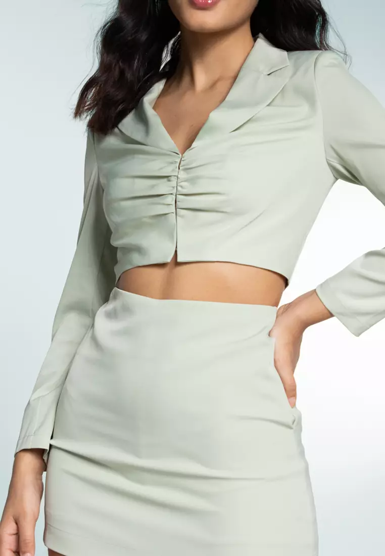 Top cropped outlet com blazer