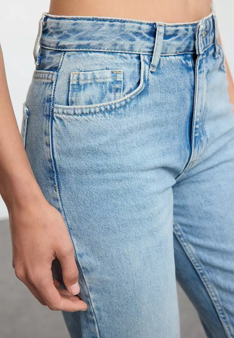 High Waist Slim Jeans