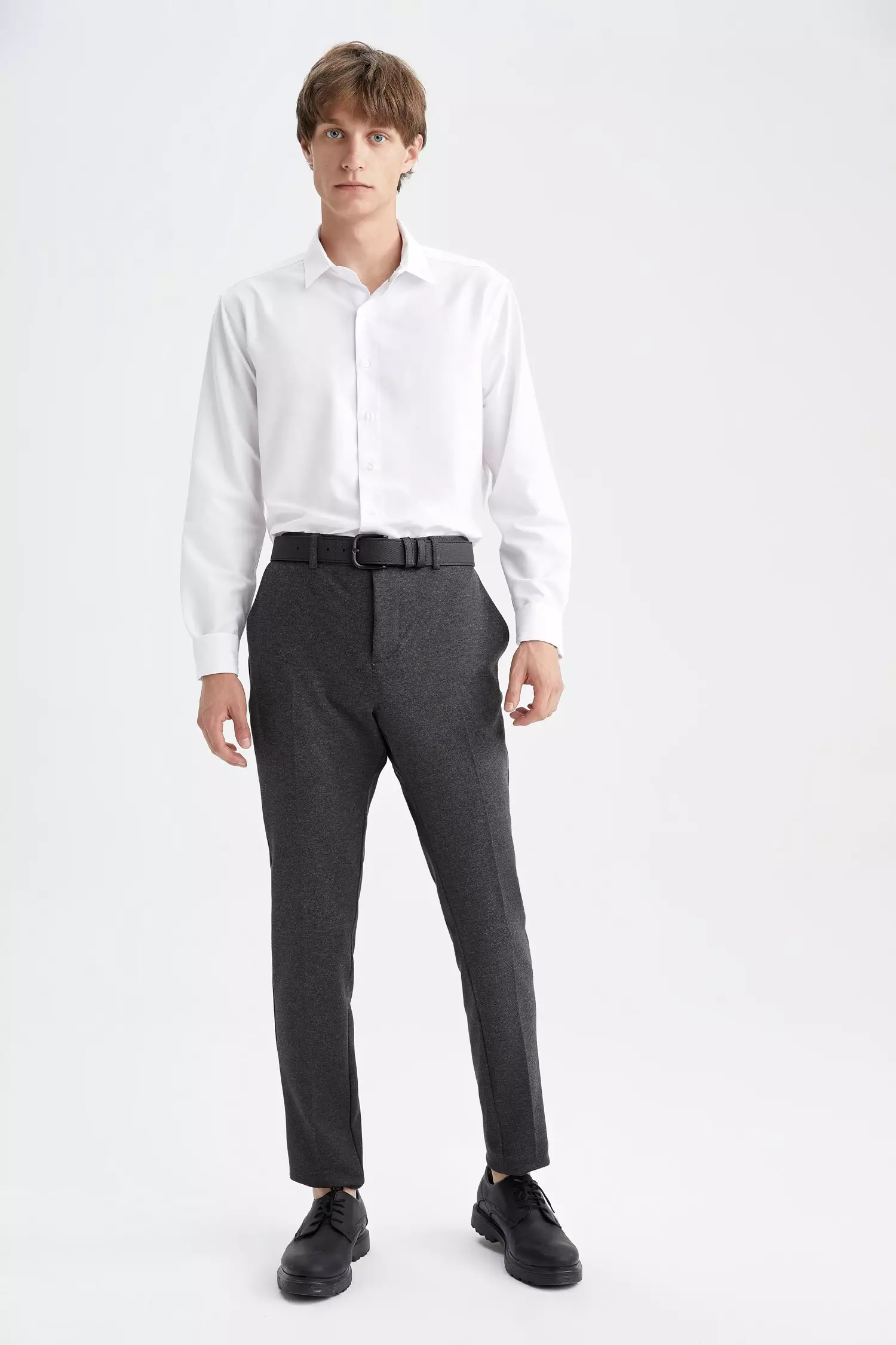 Buy DeFacto Slim Fit Poplin Long Sleeve Cotton Shirt Online | ZALORA ...