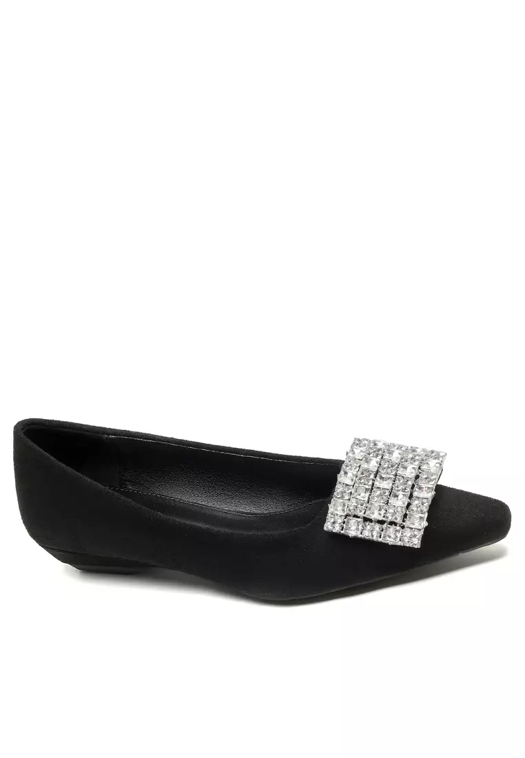 Discount on Twenty Eight Shoes  shoes - SKU: 2.5CM Rhinestone Buckle Chunky Heel Pumps WW127-7