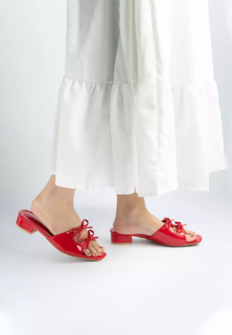 Valeria Glossy Ribbon Mules