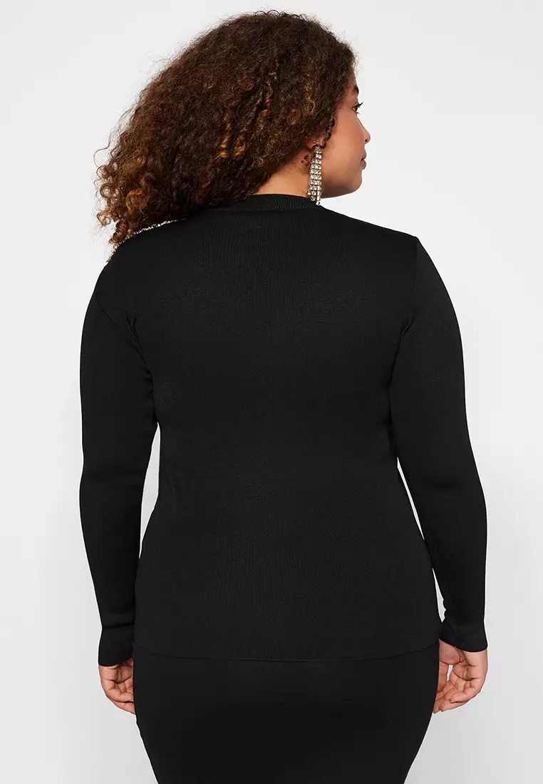 Plus Size Shoulder Detail Knit Top