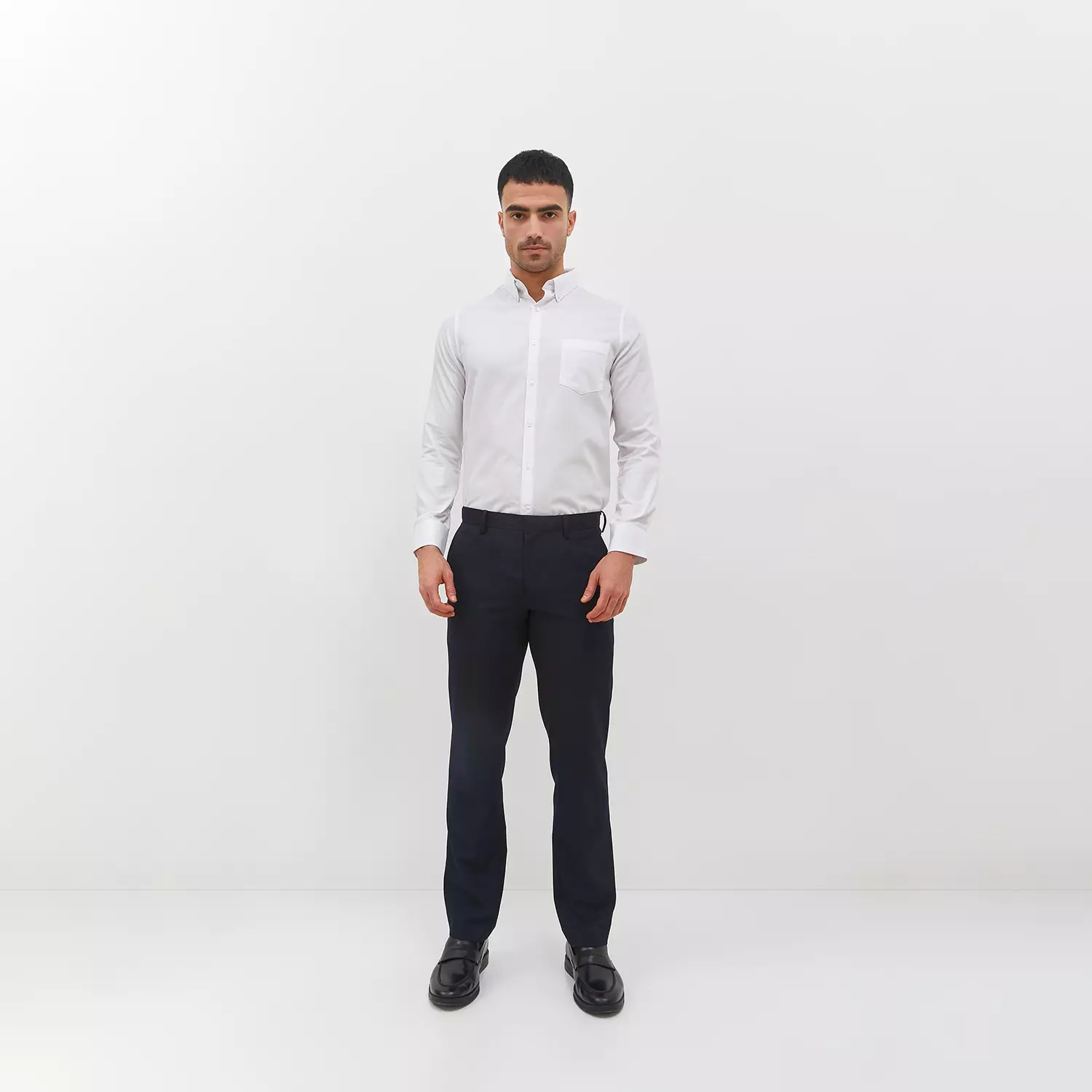 Jobb Livero Kemeja Pria Lengan Panjang Slim Fit Putih