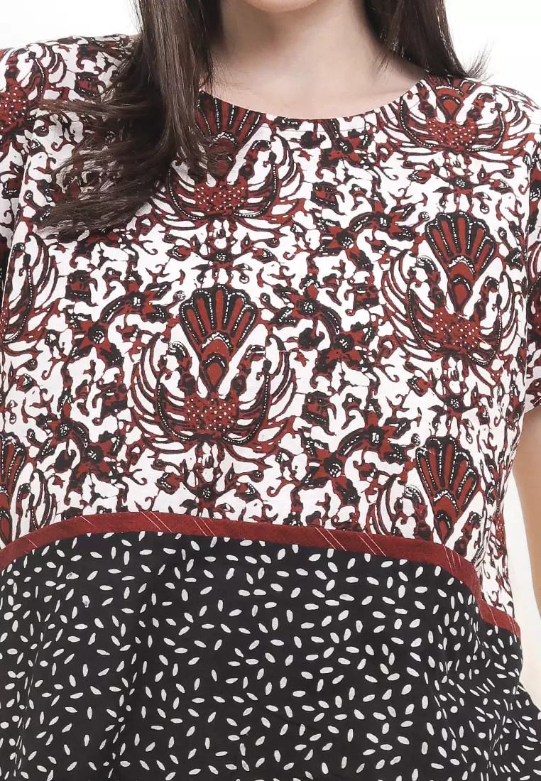 Swara Top Blouse Lengan Pendek