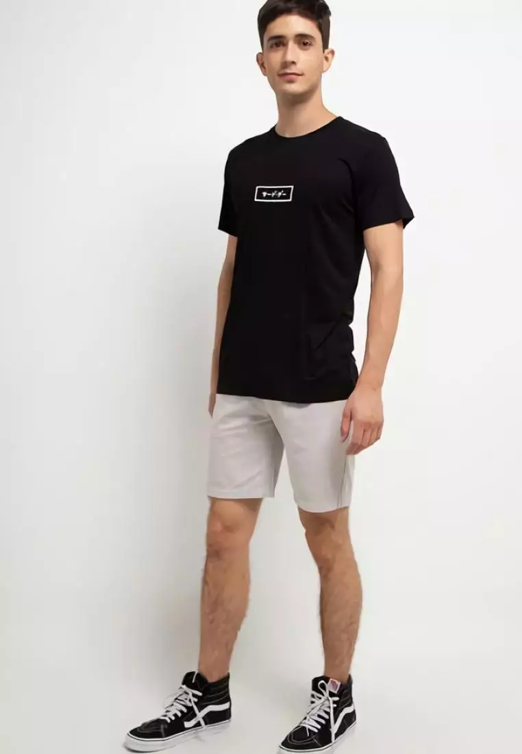 MTH95 Kaos Pria Simple Jepang Smallrec Katakana Hitam T-shirt Black