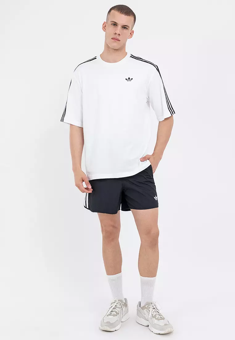 Adicolor 3-Stripes Oversized T-Shirt