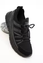 Black/Black