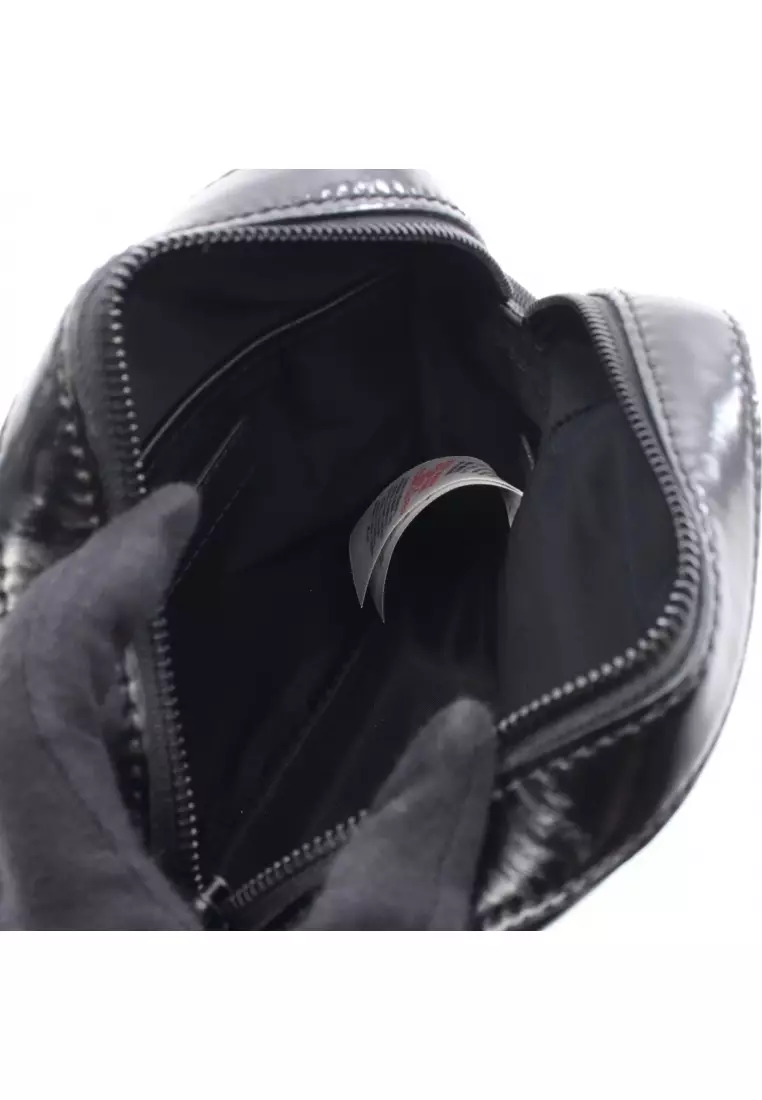 Pre-Loved Burberry THORNTON Nova check Shoulder bag Coated canvas black multicolor