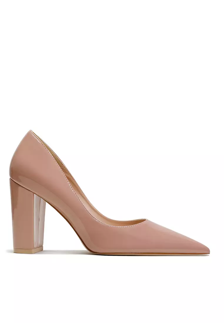 Discount on Twenty Eight Shoes  shoes - SKU: 9CM Pointed Faux Patent Block Heels Shoes HZL290