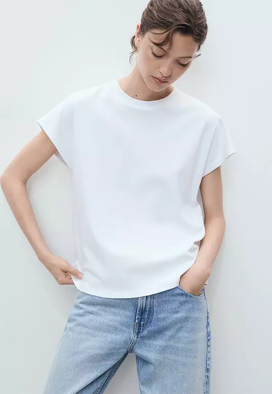 Rounded Neck Cotton T-Shirt