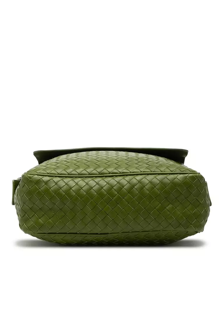 Pre-Loved Bottega Veneta Nappa Intrecciato Messenger Bag