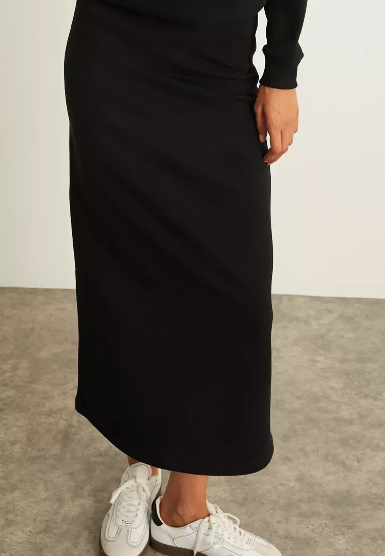 Riya Midi Skirt
