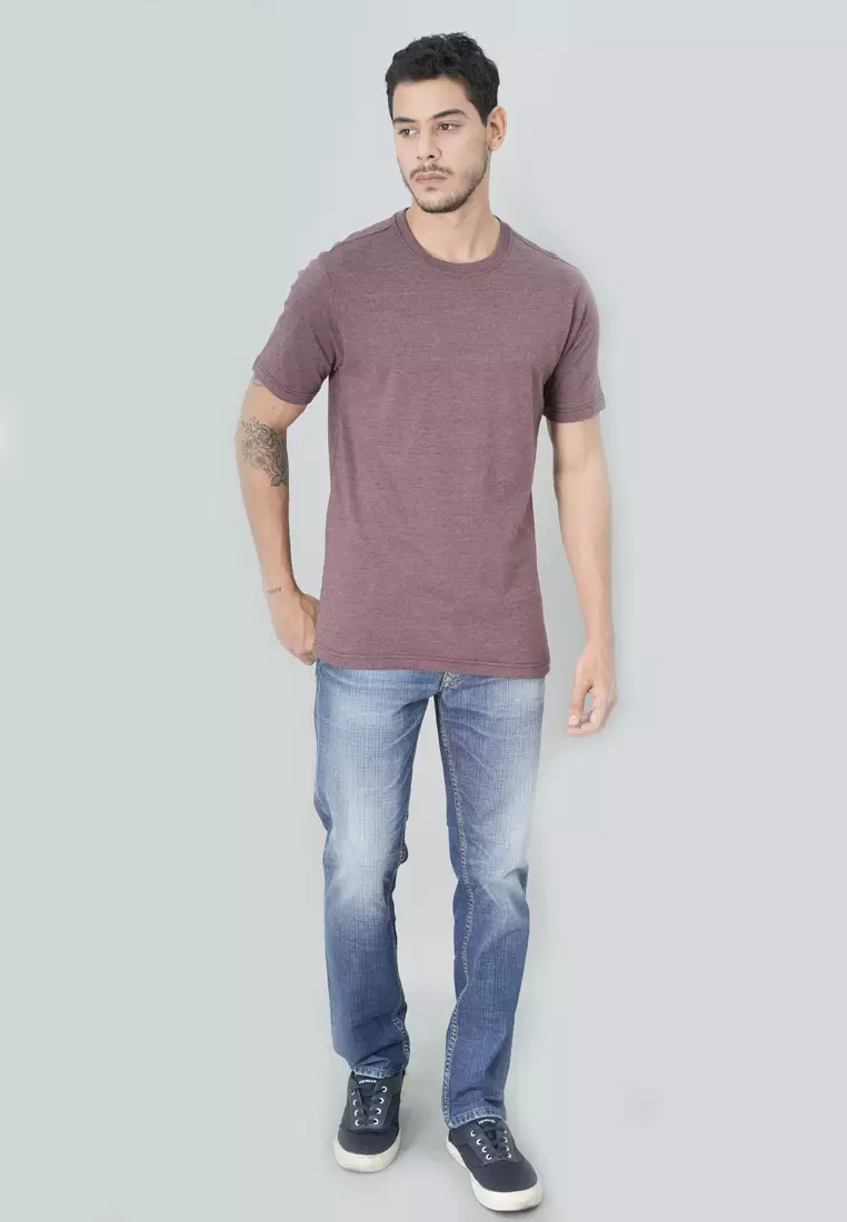 Johnwin - Kaos Essential Regular Fit Warna Maroon FTS.622.S484.08.C