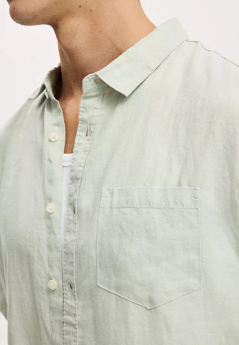 Relaxed Linen Short Sleeve Shirt
