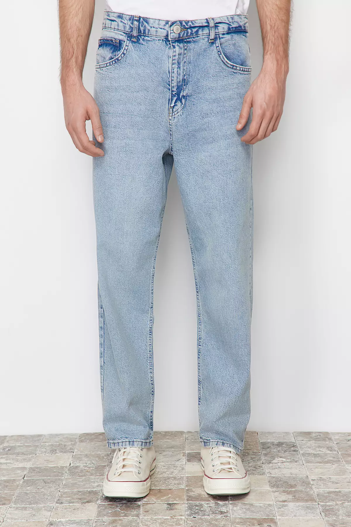 Straight Cut Jeans