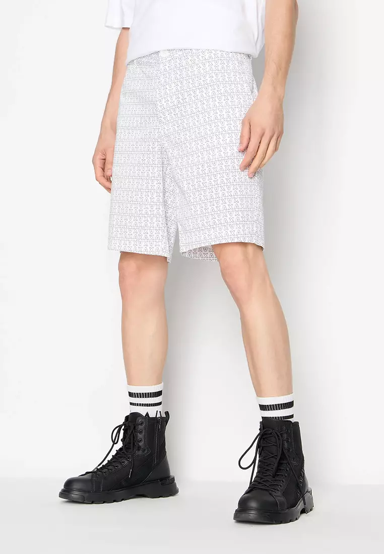 Shorts with white outline on sale