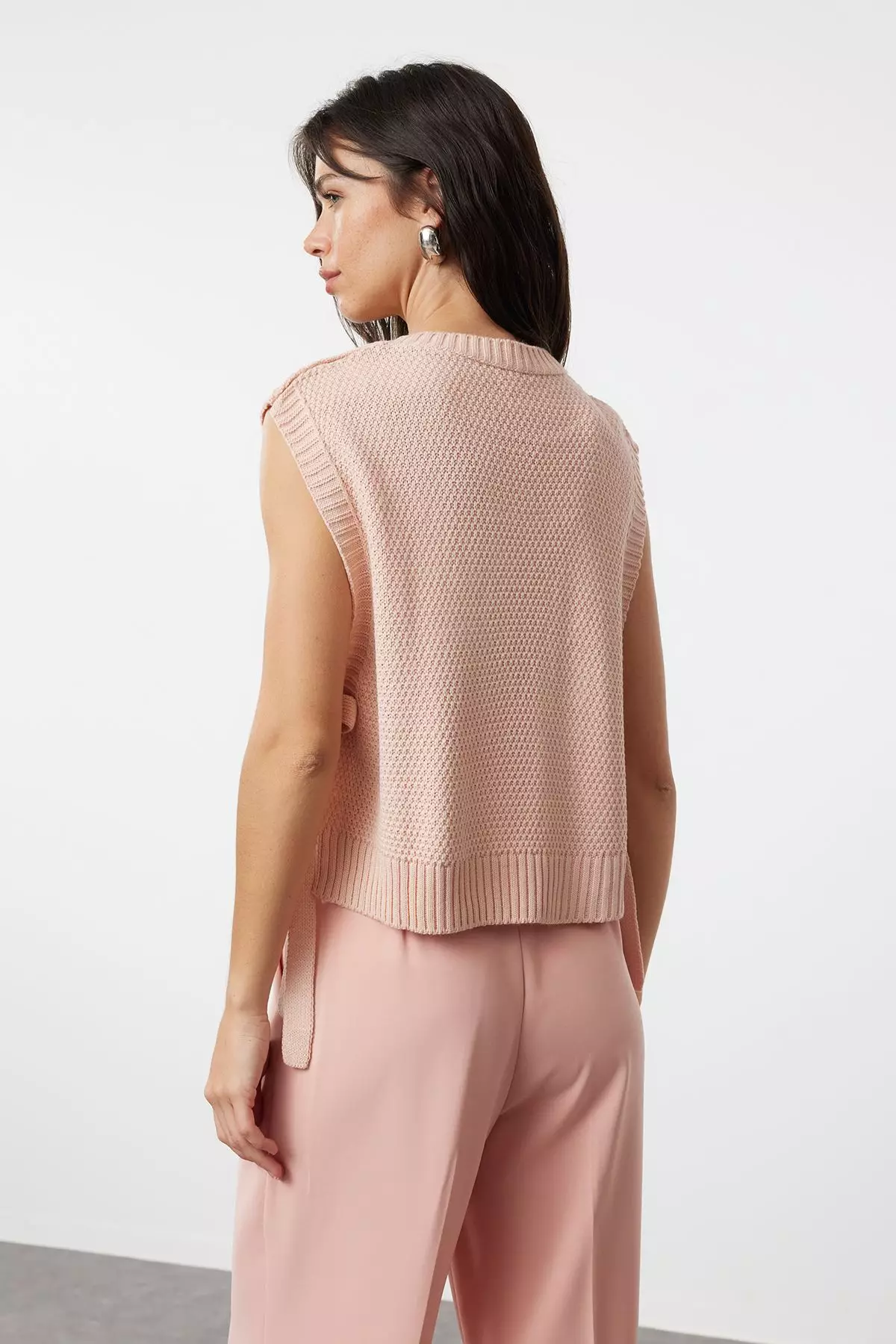 Pink Crop Side Ribbon/Bow Tie Detailed Knit Sweater TWOAW22SV0058