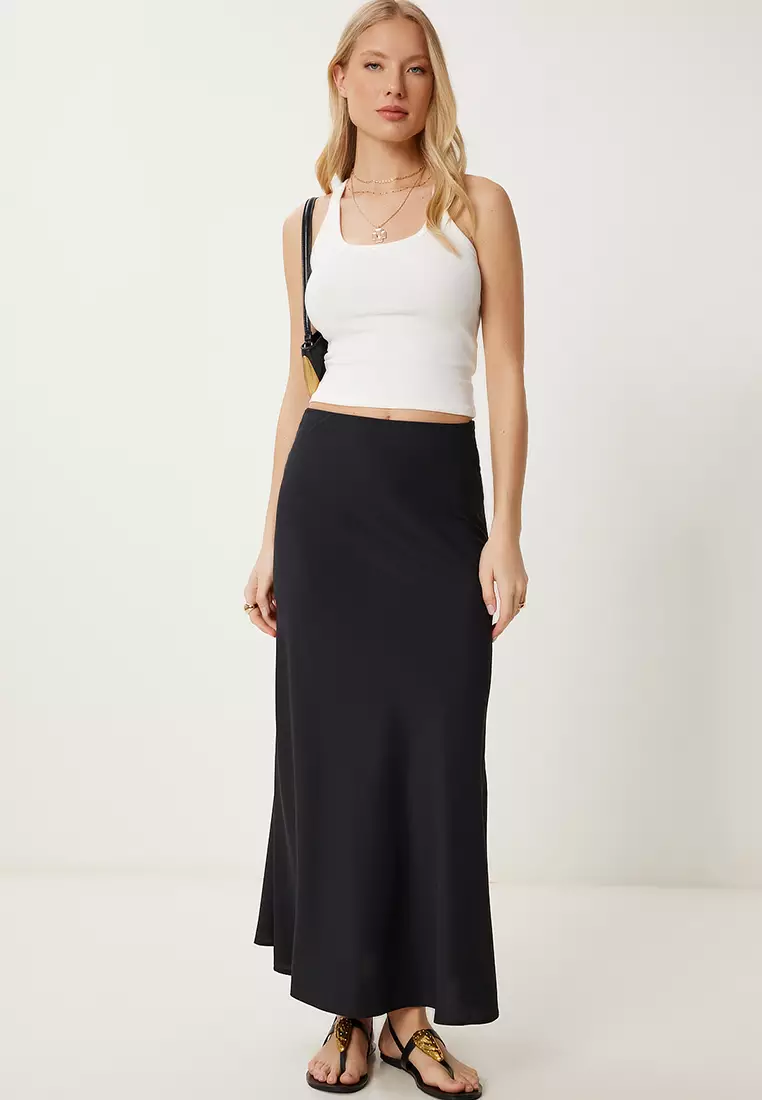 Women's Black A-Line Draped Long Woven Skirt Gk00019