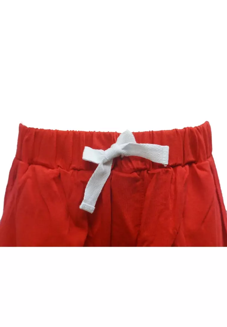 Red sales shorts fashion