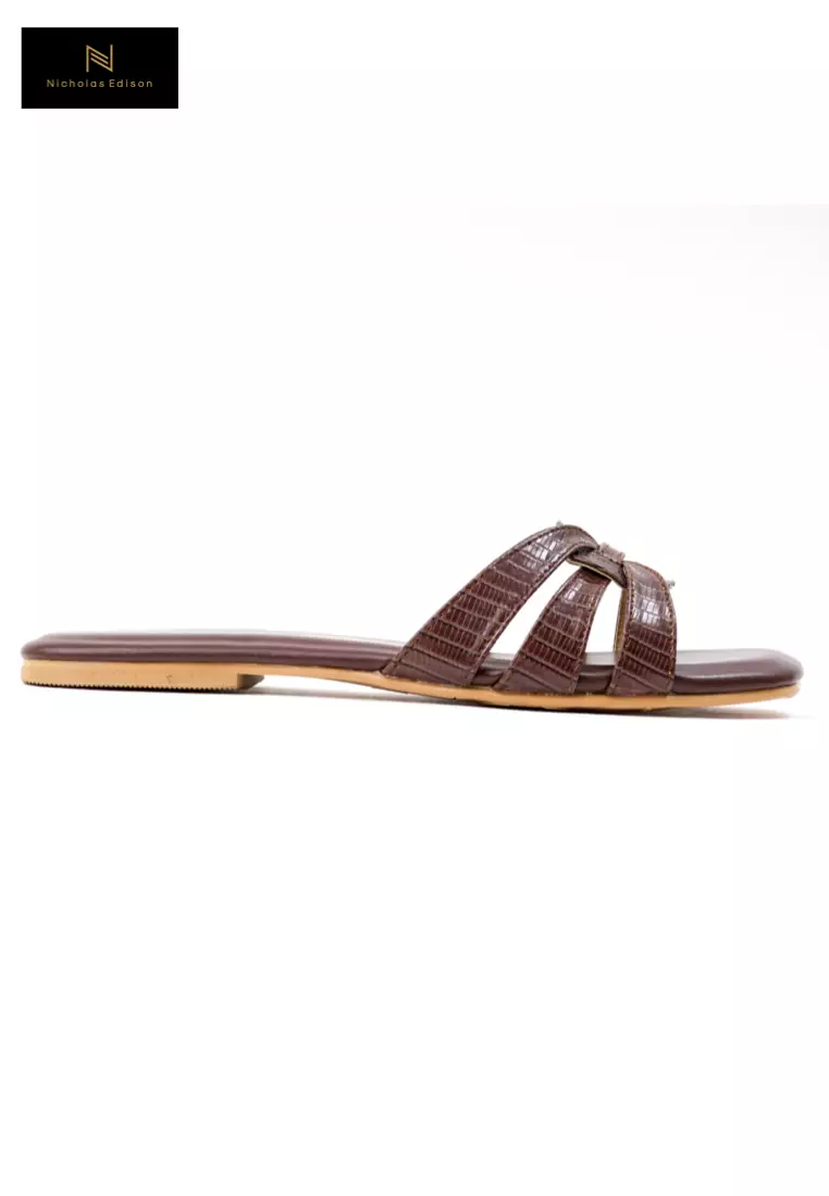 Nicholas Edison Sandal Costa Coffee