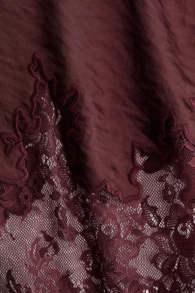 Lace-trimmed satin skirt
