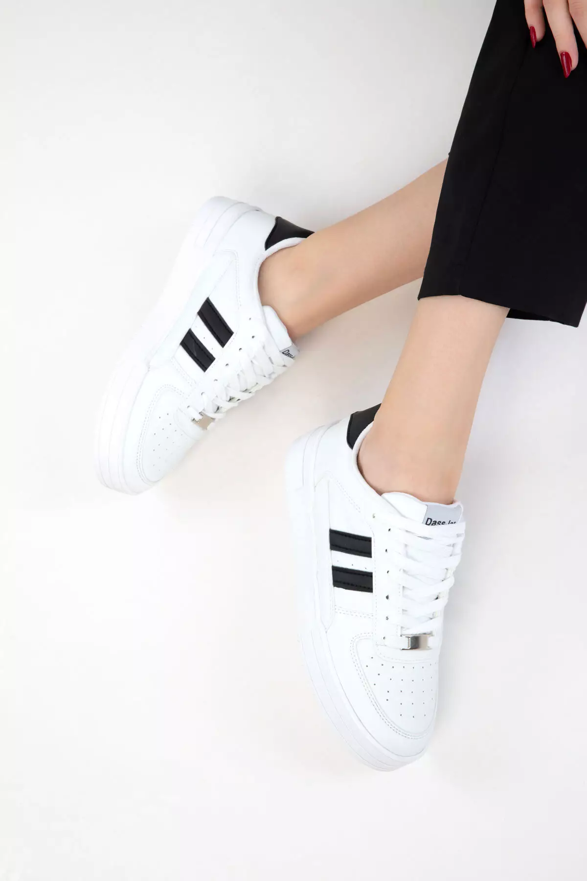 White-Black Women's Sneaker 20677