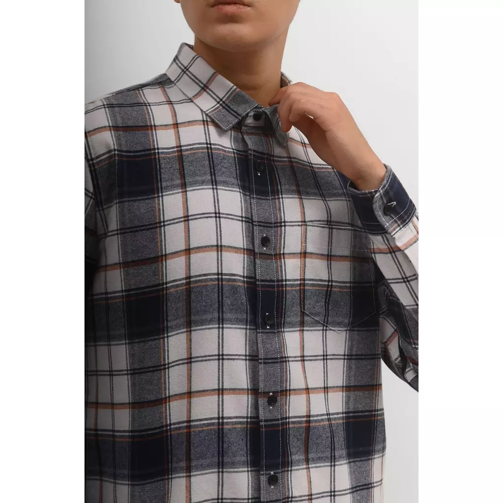 MANZONE Kemeja Lengan Panjang BRENDAN