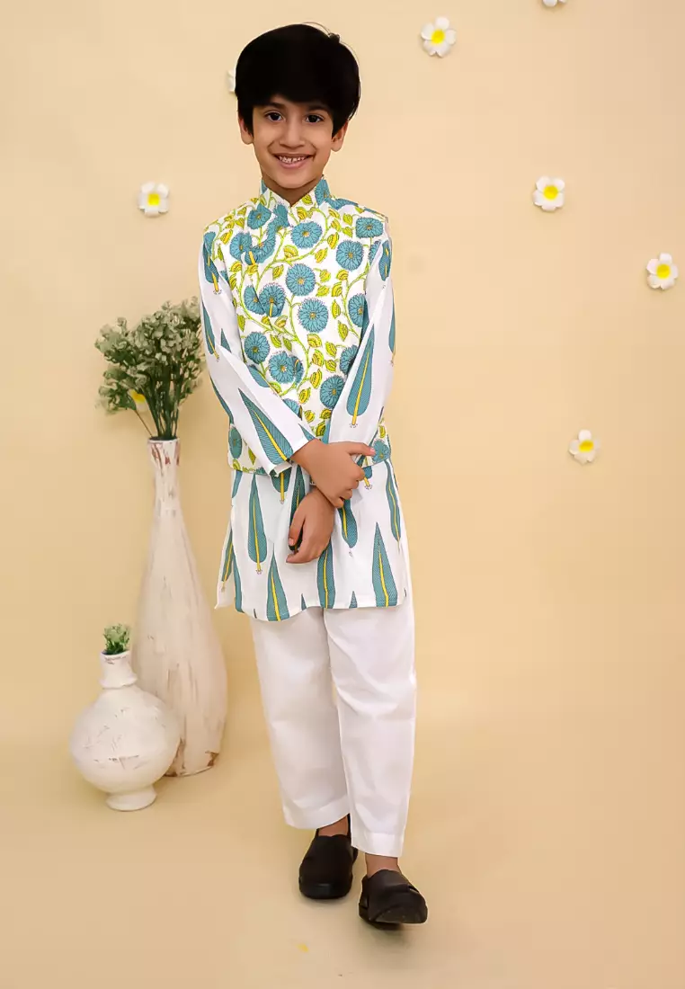 The Mom Store Emeraluxe Boys Jacket And Kurta Pajama Set - Multi